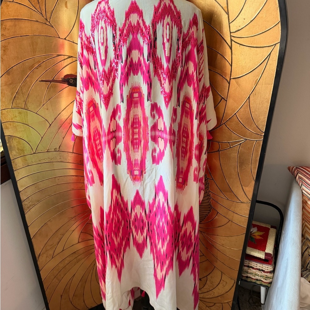 HEMANT & NANDITA Pink and Cream Printed sequin fringe tassel Kimono - Picture 9 of 10